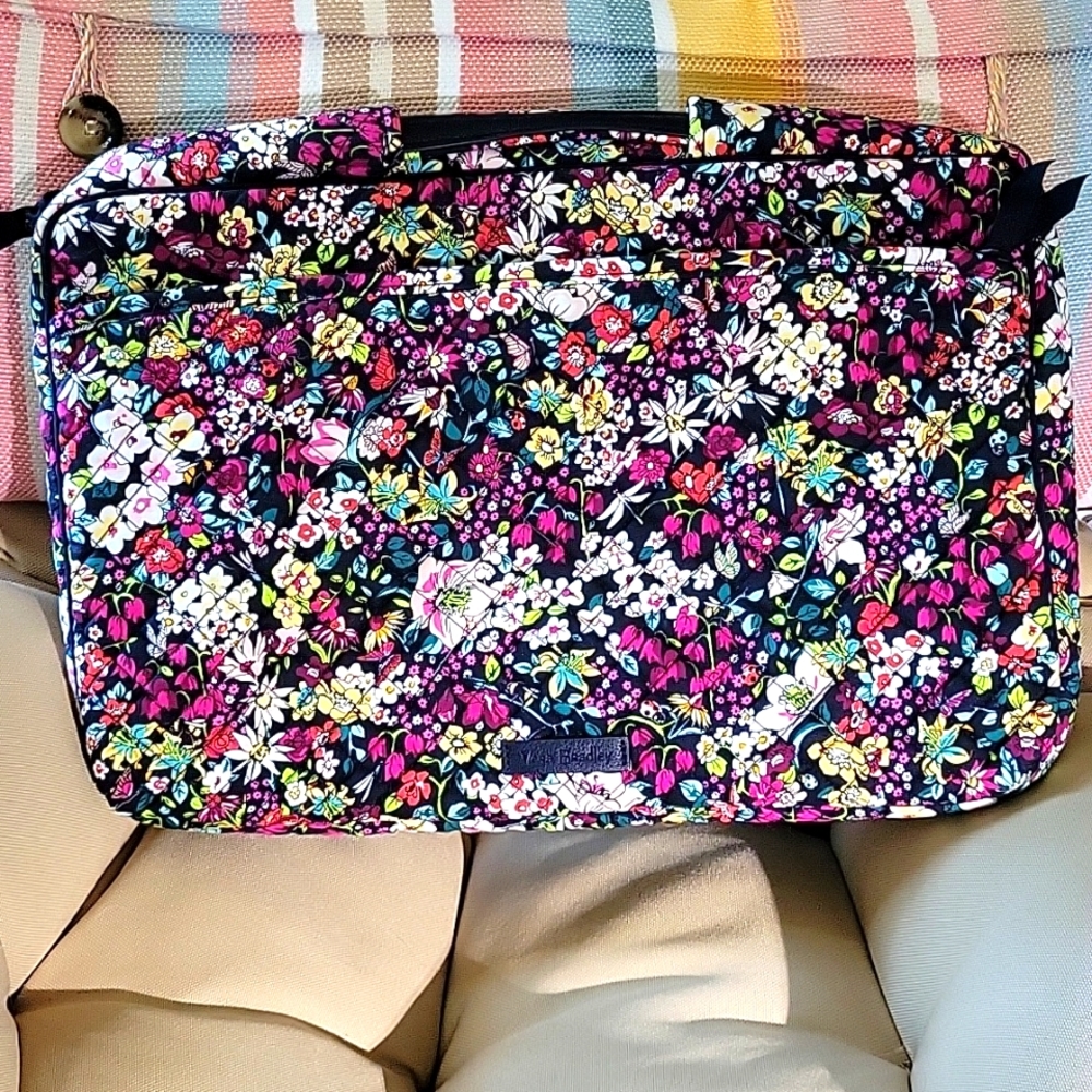 Vera Bradley floral laptop case